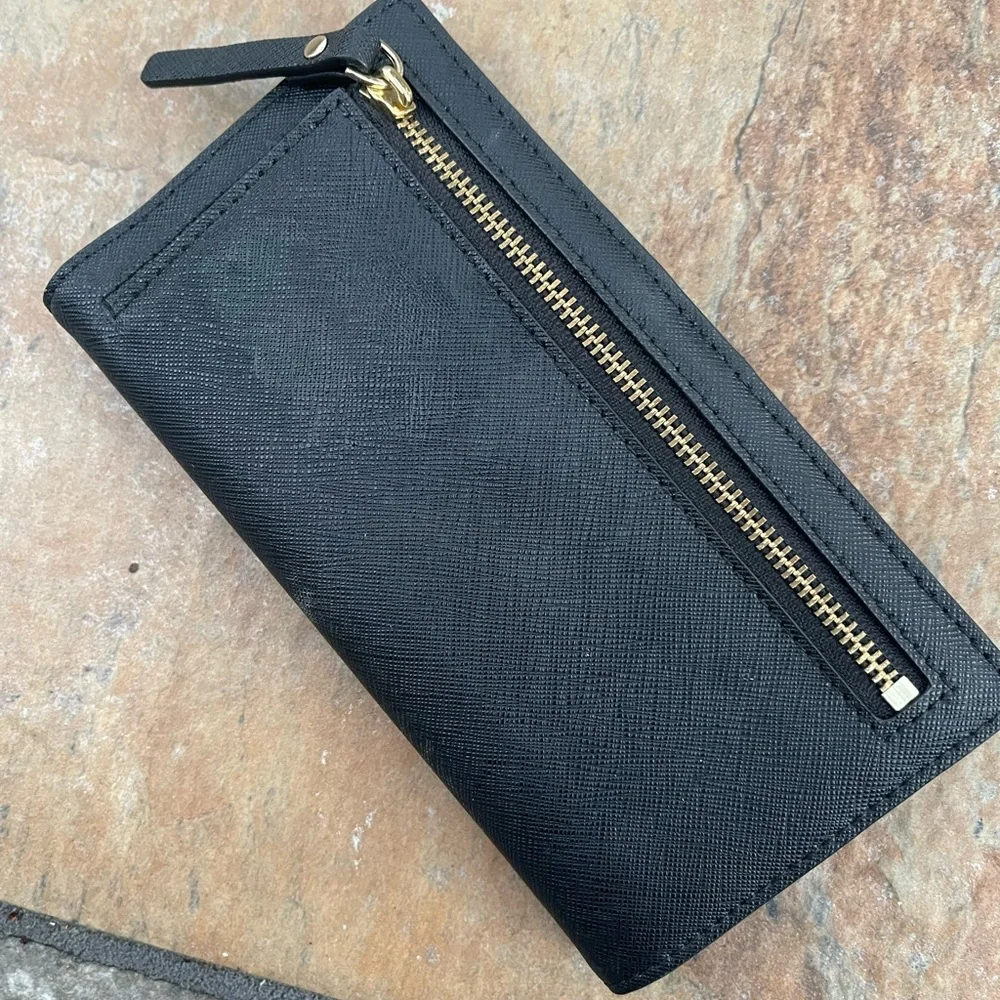Kate Spade ♠️ - Picture 2 of 6